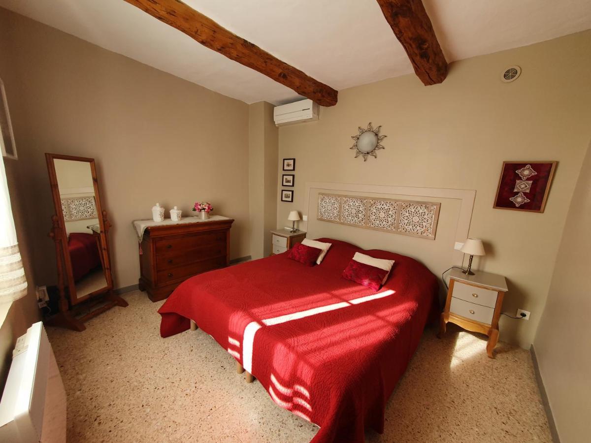 L'Angelus, Gite De Charme Au Coeur Du Vieux Village De Sablet Exterior photo